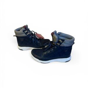 NWT Ryka Aurora Navy Blue and Gray Quilted Lace Up Sneaker Boots Lightweight